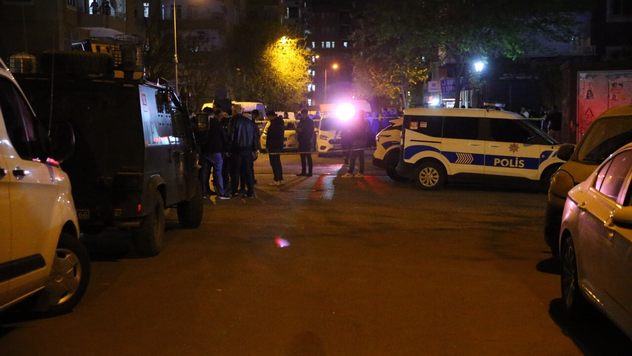 Diyarbakır huzurevlerde silahlı kavgada 1’i polis 3 kişi yaralandı
